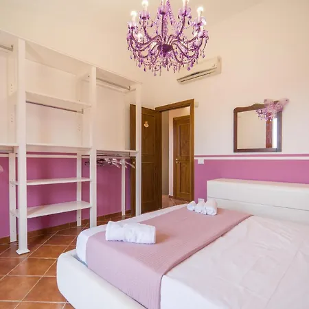 Σπίτι διακοπών 3 Bedroom Stunning In Torre Colonna-sperone Mandra Capreria