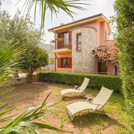 3 Bedroom Stunning In Torre Colonna-sperone *