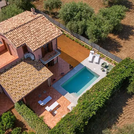 3 Bedroom Stunning In Torre Colonna-sperone